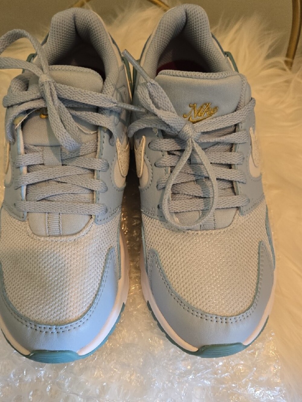 Nike Kids Light Blue and White Sneakers - Picture 10 of 10